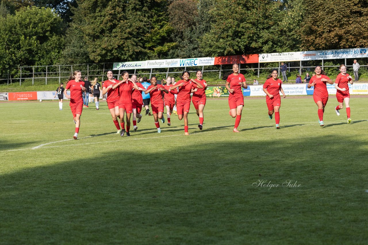 Bild 347 - wCJ VfL Pinneberg - Eimsbuetteler TV : Ergebnis: 0:5